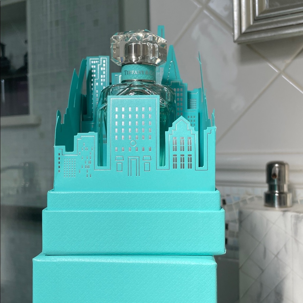 Tiffany & Co. Fragrance with Turquoise Skyline Box